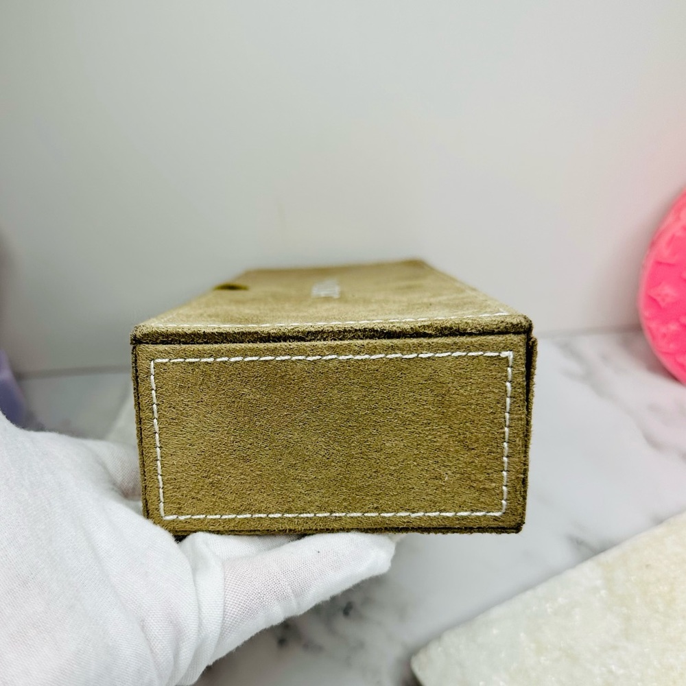 EUC Pandora Brown and Tan Faux Suede 3 Tier Jewlery Box - Picture 9 of 14